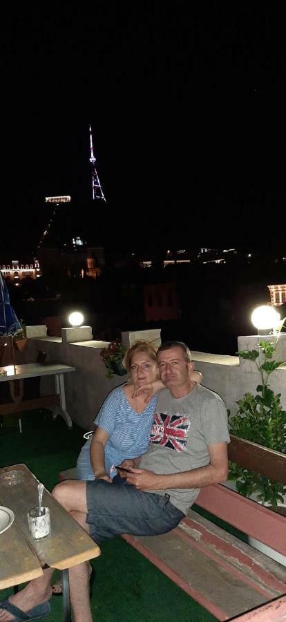 Guest House Sky Plus Tbilisi Esterno foto